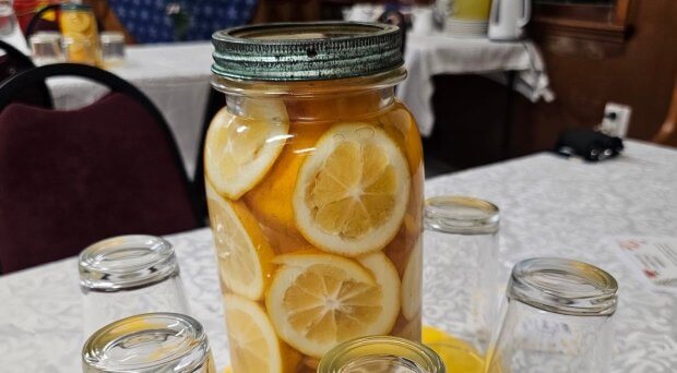 A fruitful fundraiser
